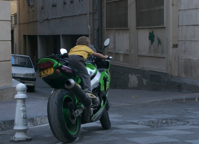 kind motorrad